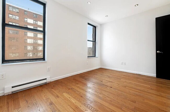 Building Photo - 6 West 108th Street