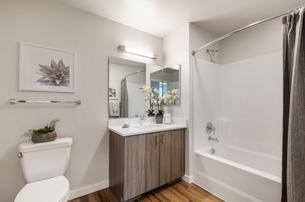 Baño - Marquee Apartments