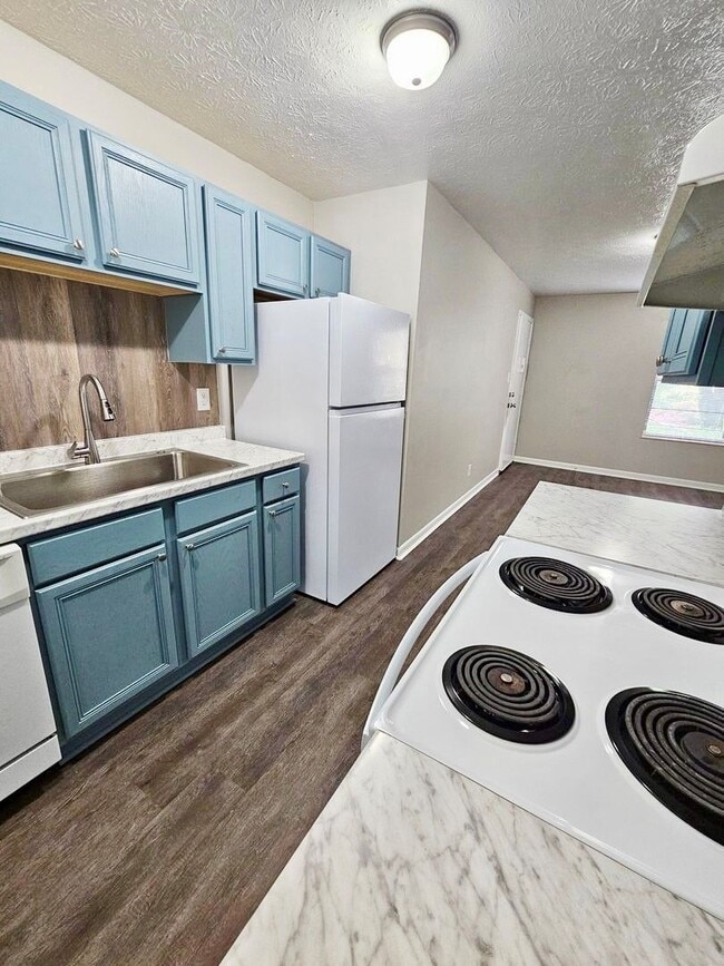 Interior Photo - Castle Terrace Apartments