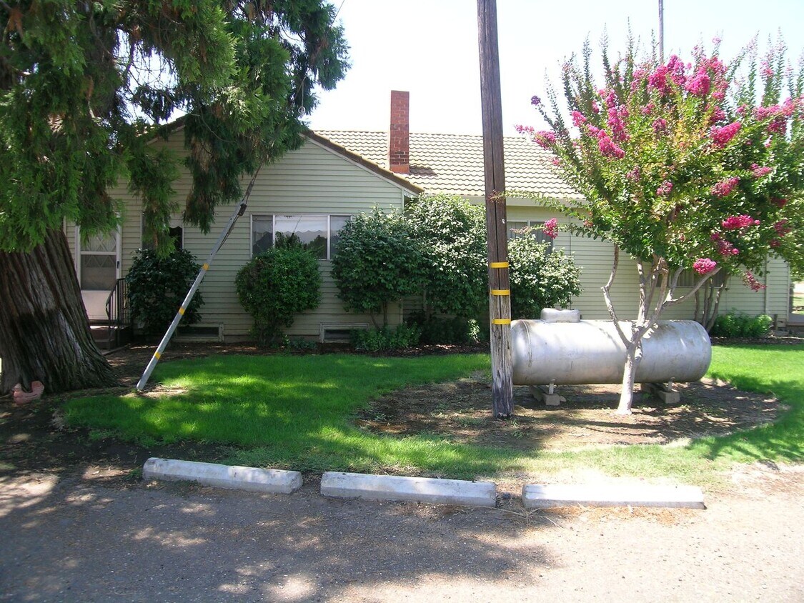 Foto del edificio - Linden Country Home