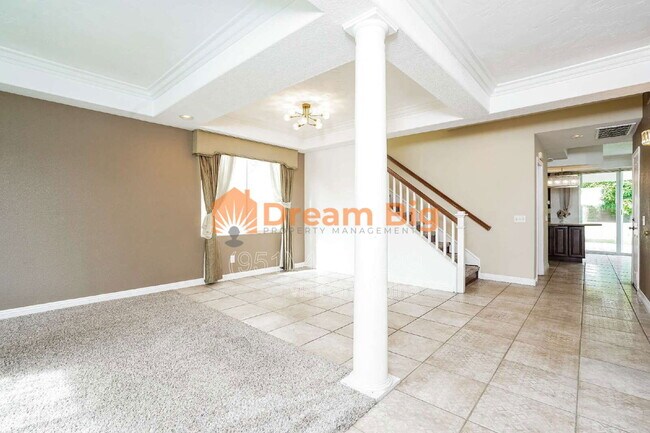 Building Photo - 30 Amberhill