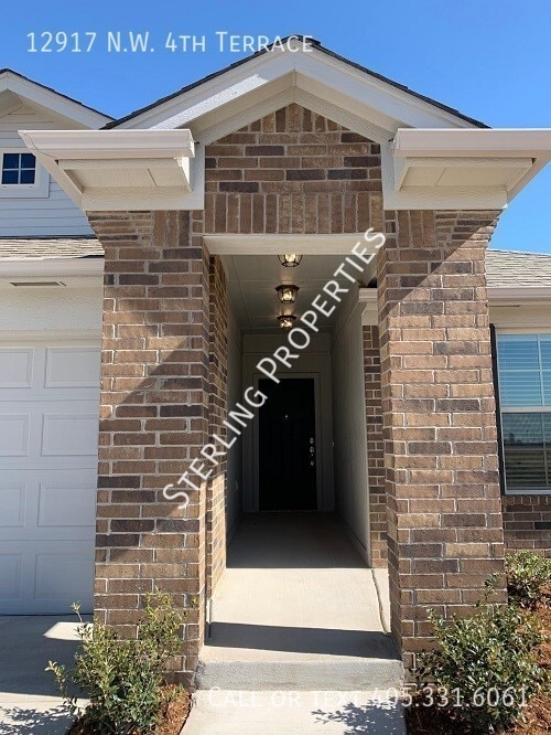 Foto del edificio - 12917 NW 4th Terrace