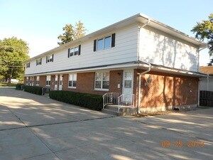 Foto principal - 914 Hillside Ave