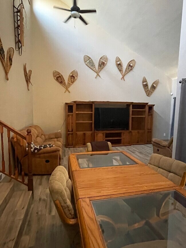 Foto del edificio - “A Slice Of Moose Paradise” Unit A (Main L...