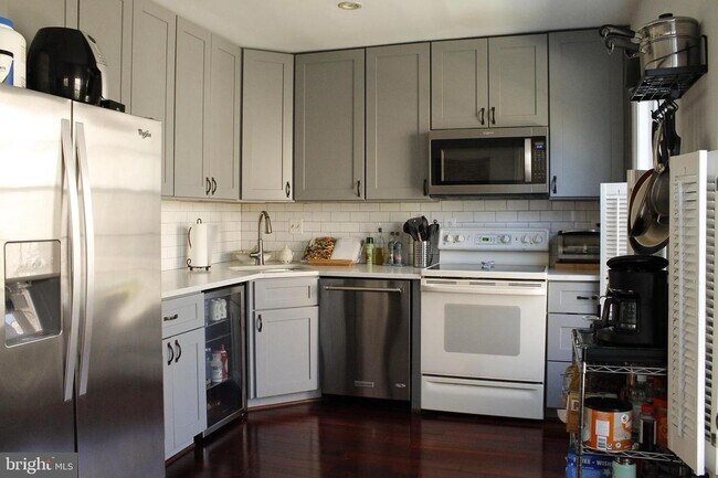 Foto del edificio - 1172 N Utah St