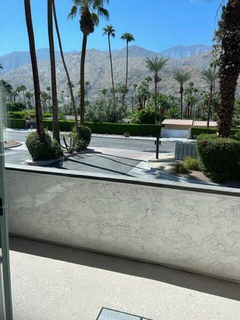 Foto del edificio - 1462 S Camino Real