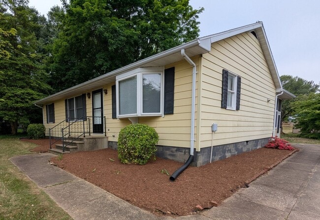 109 Fairview Dr