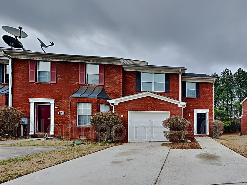 5604 Windfall Ln, Lithonia, GA 30058 House Rental in Lithonia, GA