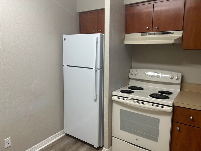 Foto del edificio - 2nd-floor studio condo at SerraVella!