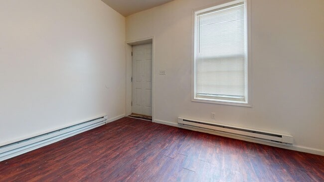 Building Photo - Cute House for Rent in Harrowgate