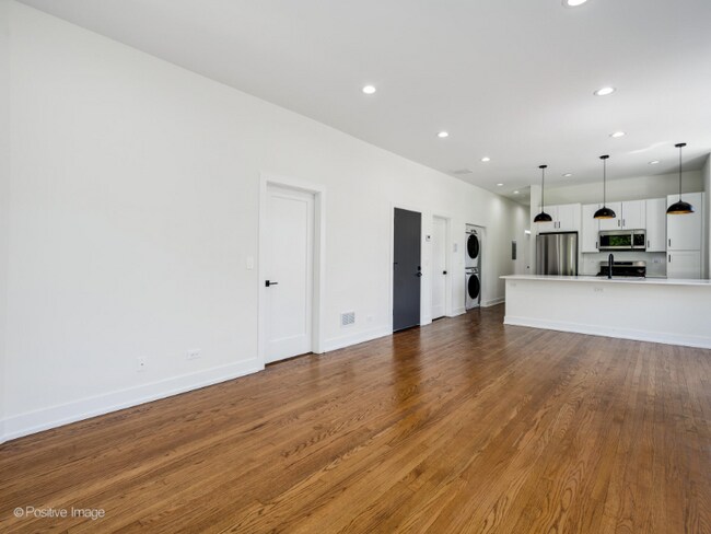 Foto del edificio - 1633 N Francisco Ave