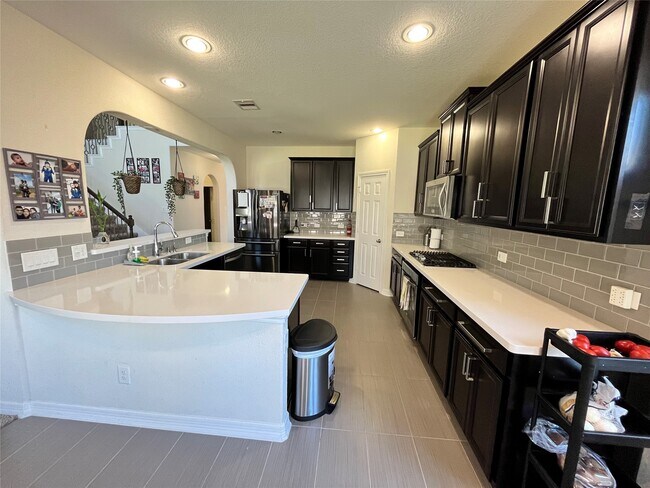 Building Photo - 9406 Heath River Ln