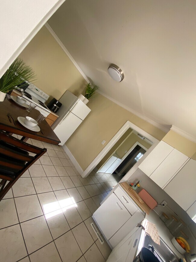 Foto del edificio - 440 N 800 W St