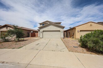 Building Photo - 41298 W Park Hill Dr