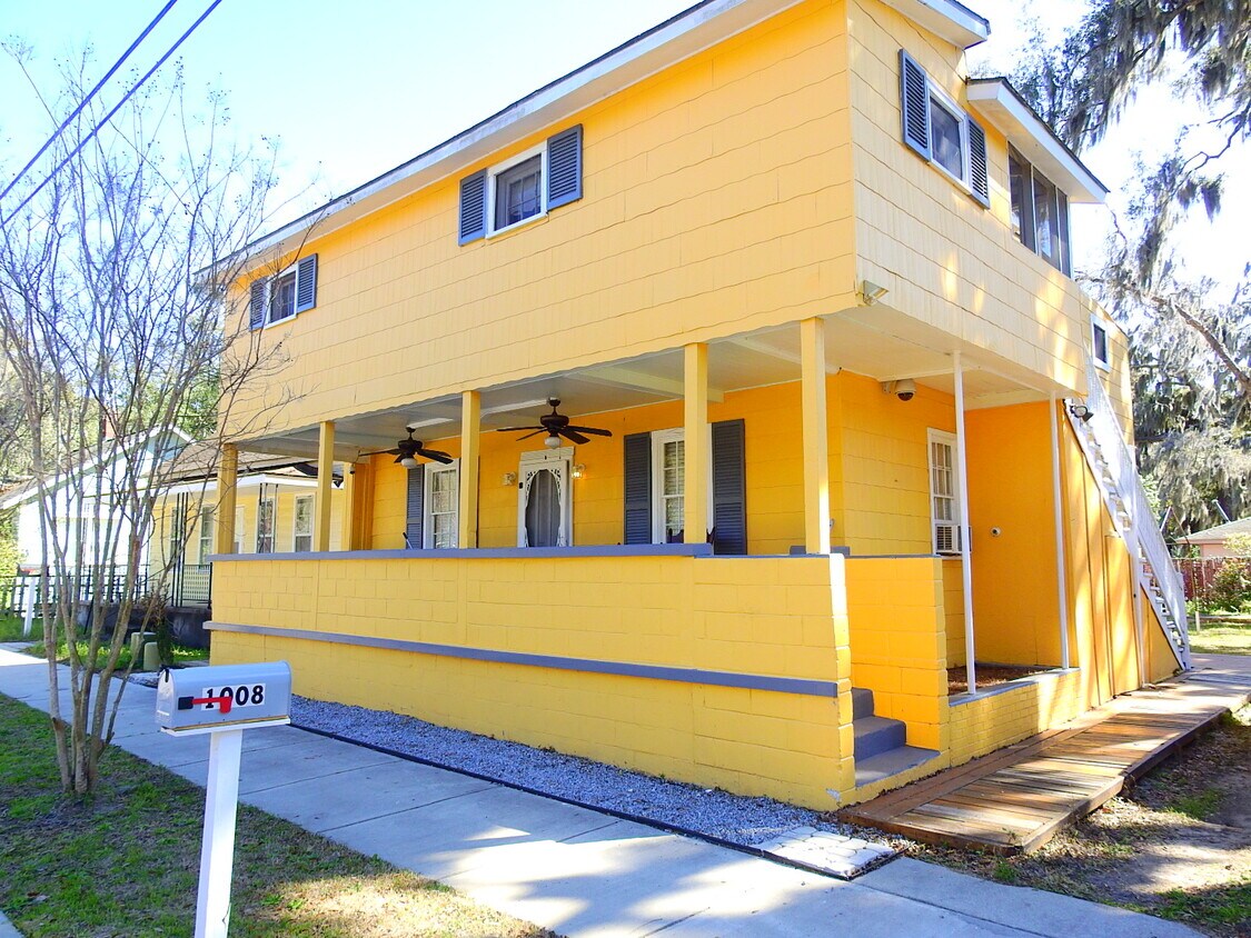 Foto principal - 1008 Duke St