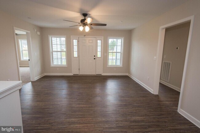 Foto del edificio - 30270 Deal Island Rd