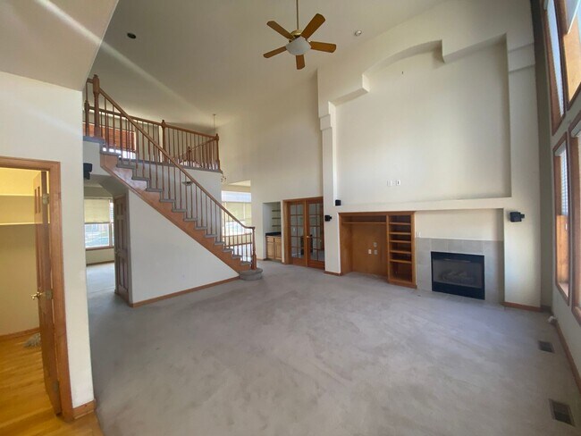 Foto del edificio - Large Home in Piney Creek