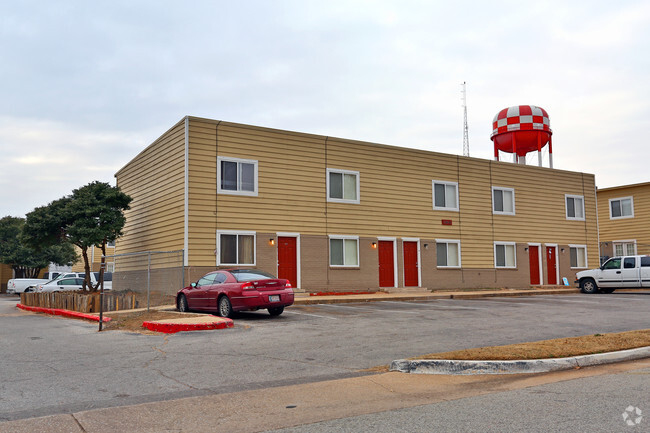 Building Photo - Trinity Ridge