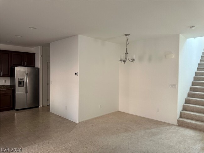 Building Photo - 859 Royal Amethyst Way