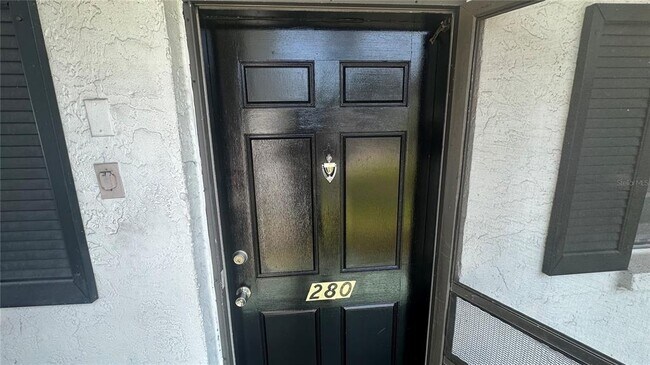 Foto del edificio - 4507 3rd St Cir W