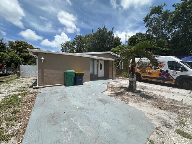 Foto del edificio - 4041 SW 50th St