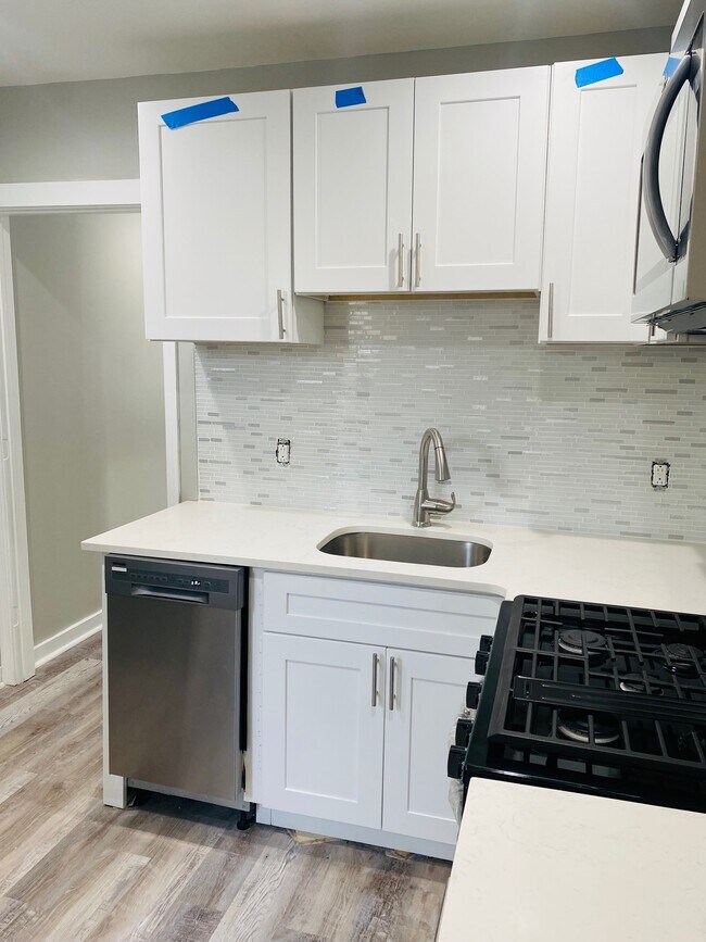 Photo - 3826 Germantown Ave Apartment