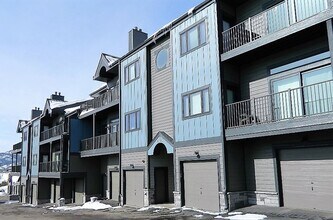 Building Photo - 1650 Lake View Terrace