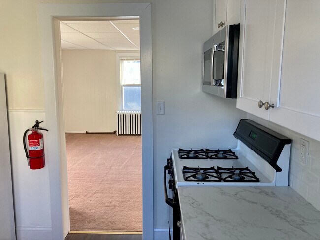 Foto del edificio - 502 Bell Rd