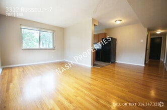 Building Photo - 3312 Russell Blvd