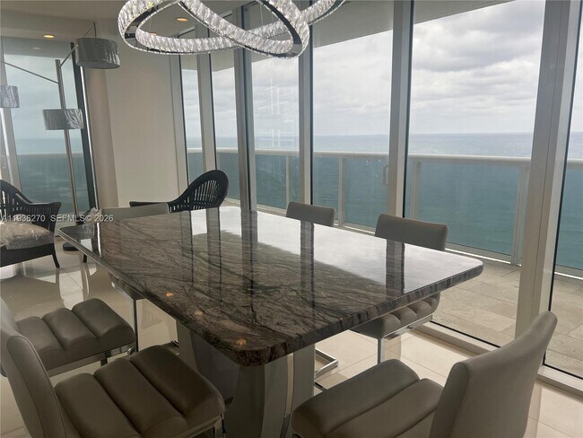 Foto del edificio - 1830 S Ocean Dr