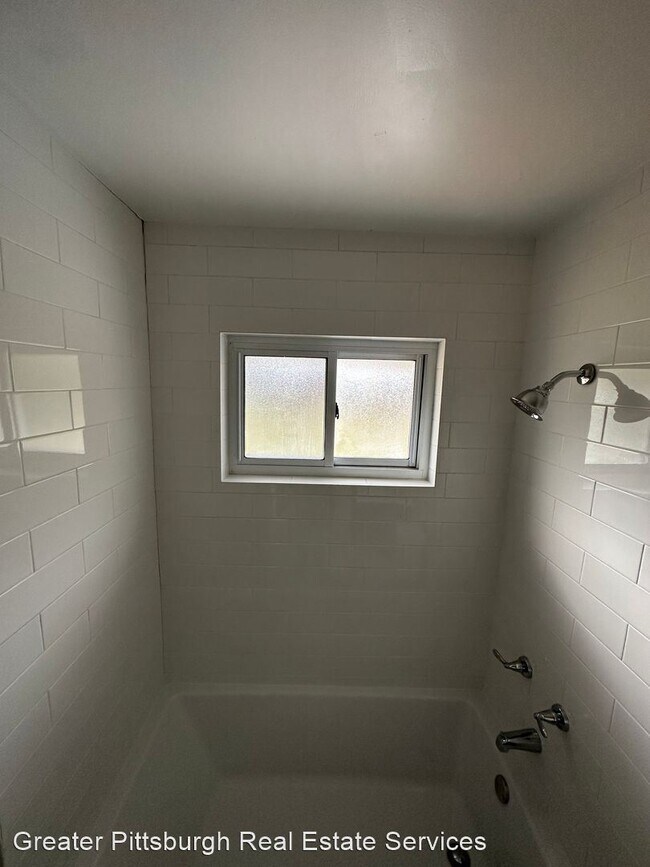 Foto del edificio - 3 br, 1.5 bath House - 634 Idaho Ave.