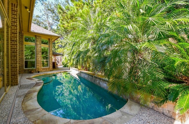 Foto del edificio - 23335 Robinson Pond Dr