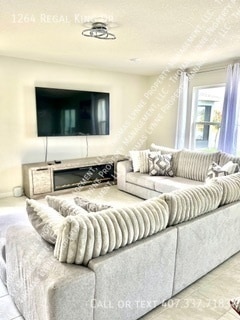 Foto del edificio - 1264 Regal King Dr