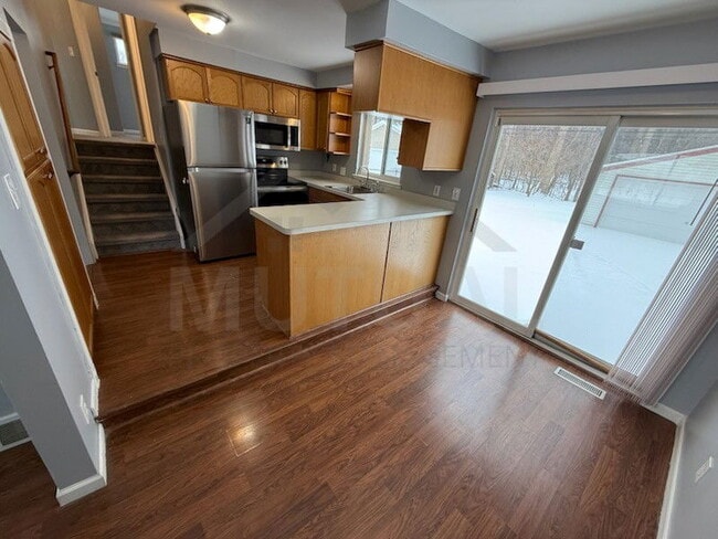 Foto del edificio - 39533 Cather St