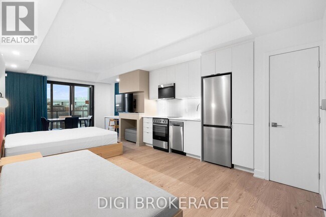 Photo du bâtiment - 1250 Cummings Ave