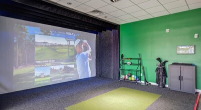 Building Photo - FLATZ 387