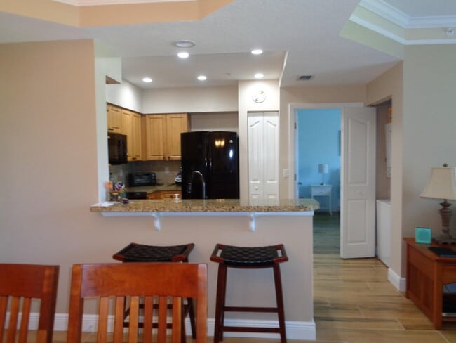 Building Photo - 2058 Alta Meadows Ln