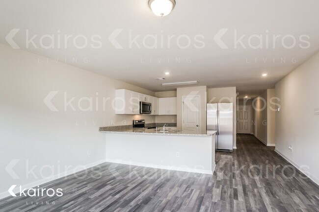 Building Photo - 15609 Briar Forest Dr
