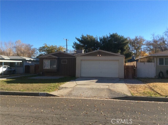 Foto principal - 44018 Date Ave