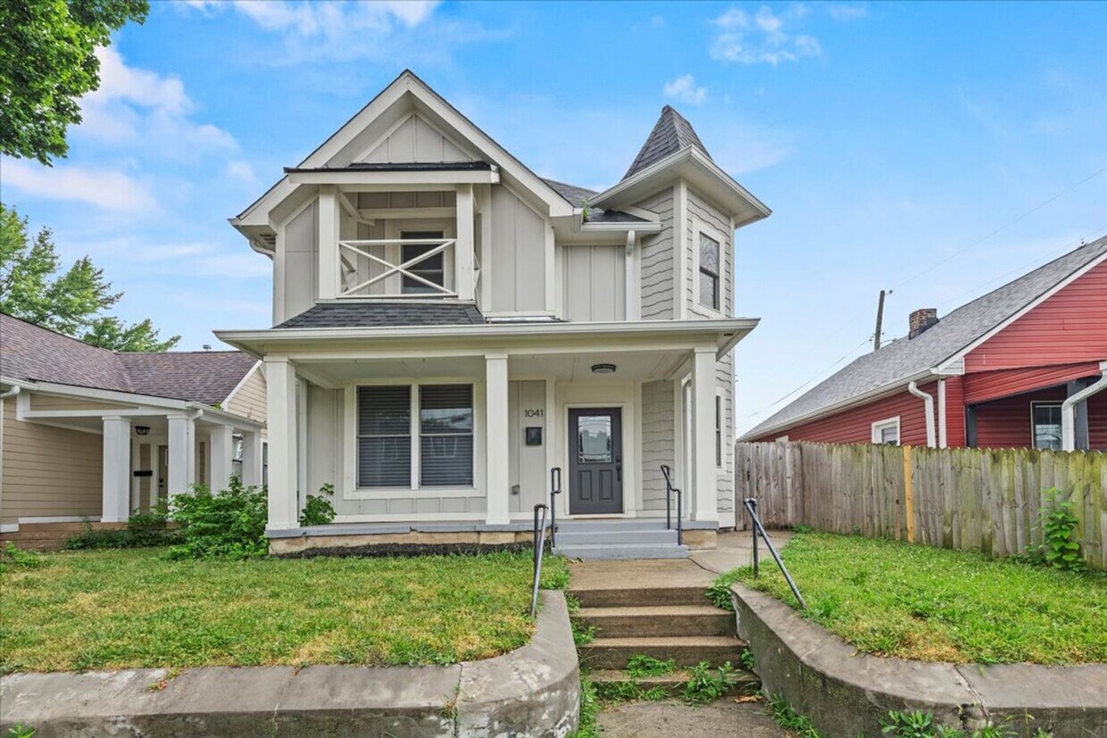 Foto principal - 1041 S State Ave