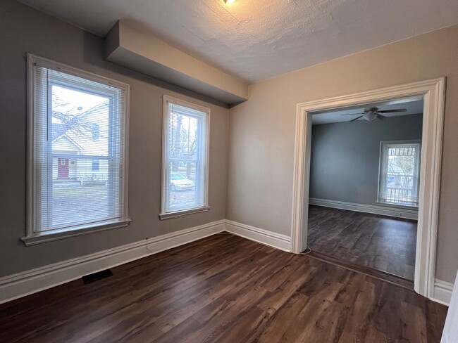 Foto del edificio - Three Bedroom Unit Near Downtown Grand Rap...