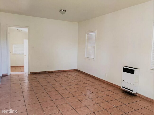 Building Photo - 12210 Carmenita Rd