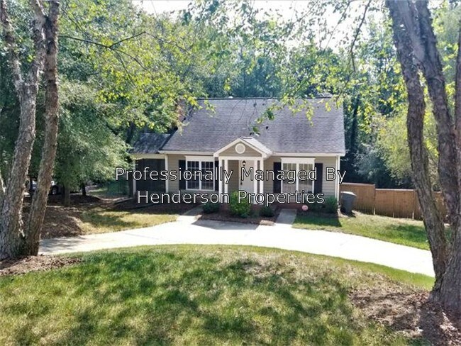 Building Photo - 1123 Blueberry Ln