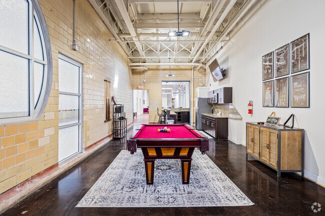 Community Lounge - 1 Scott's Addition