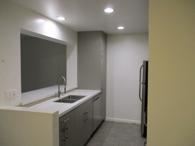 Foto del edificio - 3625 Glendon Ave