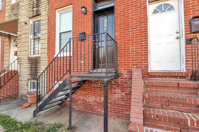 Foto del edificio - 2929 Pulaski Hwy