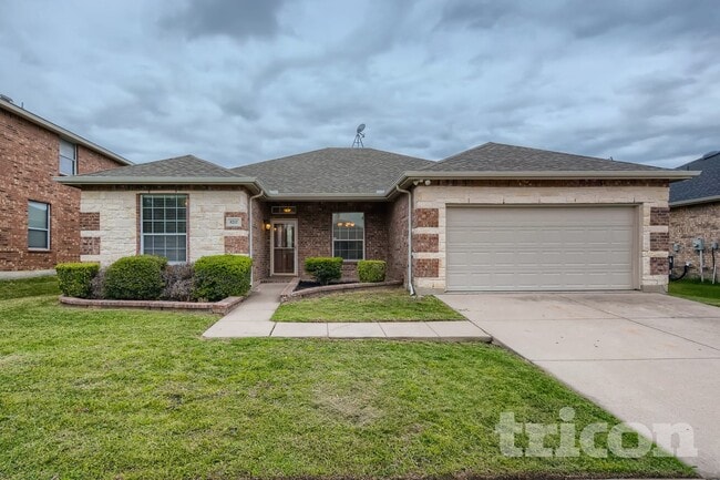 Building Photo - 8217 Atherton St