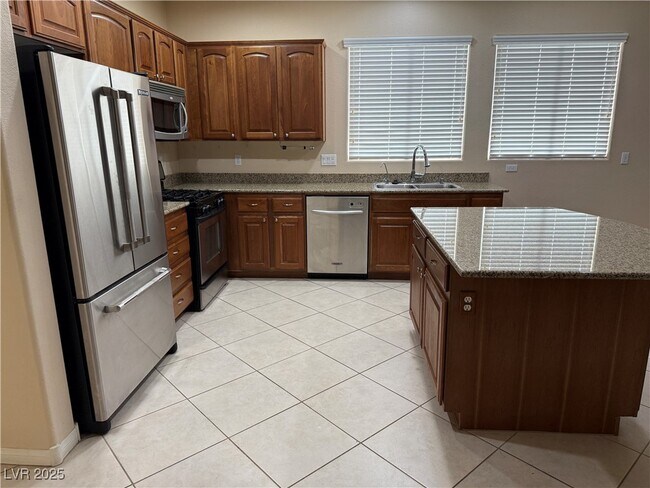 Building Photo - 8053 Ken Smith Falls St