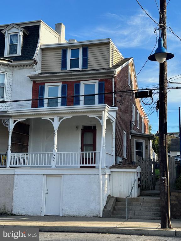 556 Bridge St, Phoenixville, PA 19460 - House Rental In Phoenixville ...