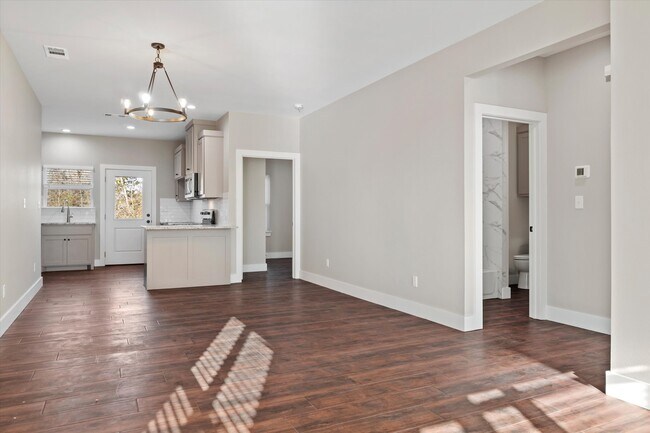 Foto del edificio - 27648 State Highway 64